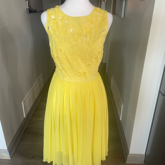 Reiss Dress - Picture 2 of 9